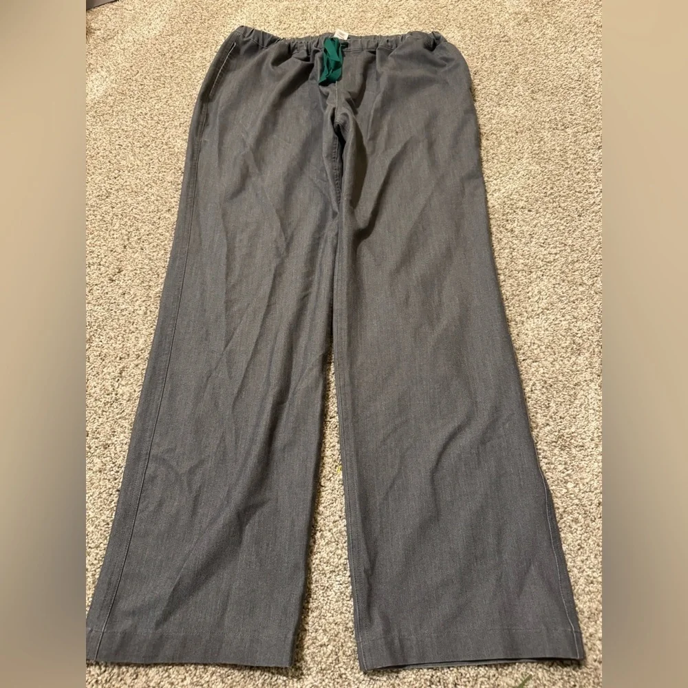 Figs Men’s Pisco Scrub Pants | Large | Graphite